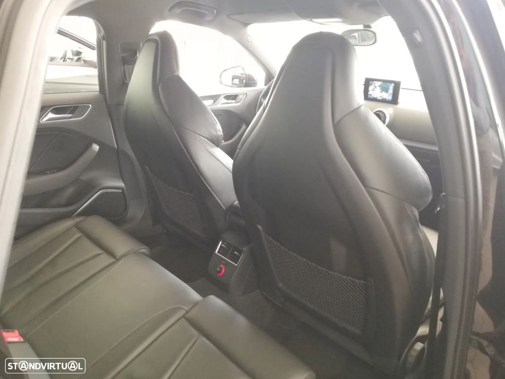 Audi S3 Limousine 2.0 TFSi quattro - 12