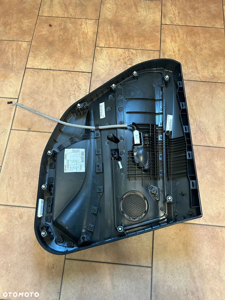 BOCZEK TAPICERKA DRZWI PRAWY TYŁ BMW F34 - 2