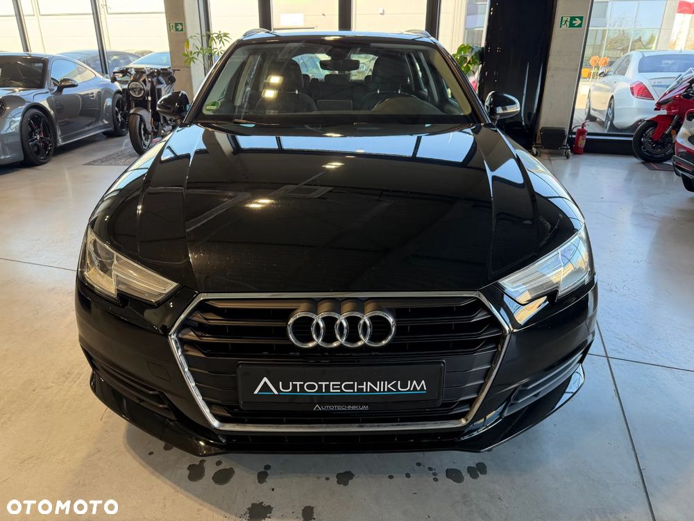 Audi A4 Avant 2.0 TDI ultra S tronic - 2