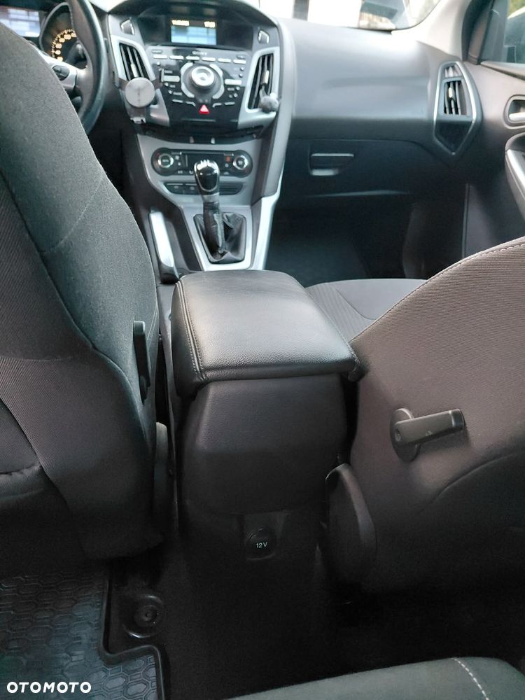 Ford Focus 1.6 Titanium - 15