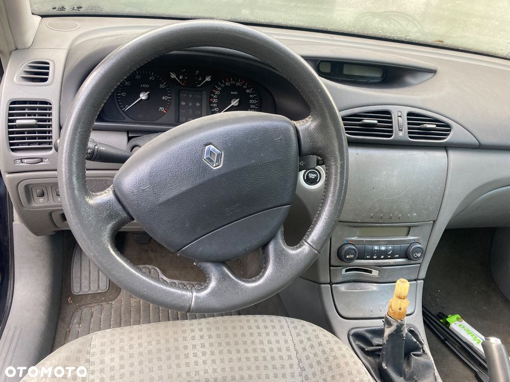 Renault Laguna - 2