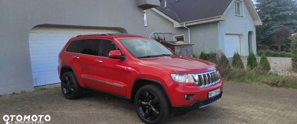 Jeep Grand Cherokee - 28