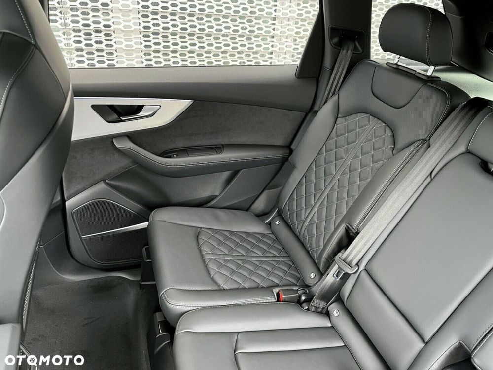 Audi Q7 - 28