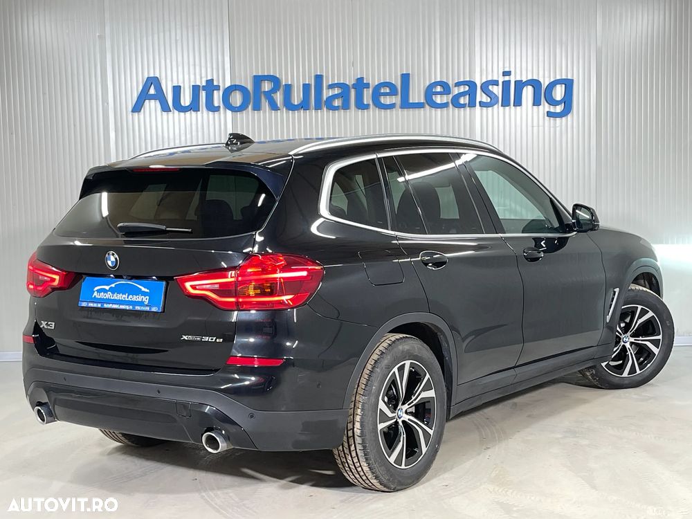 BMW X3 xDrive30e AT PHEV - 3