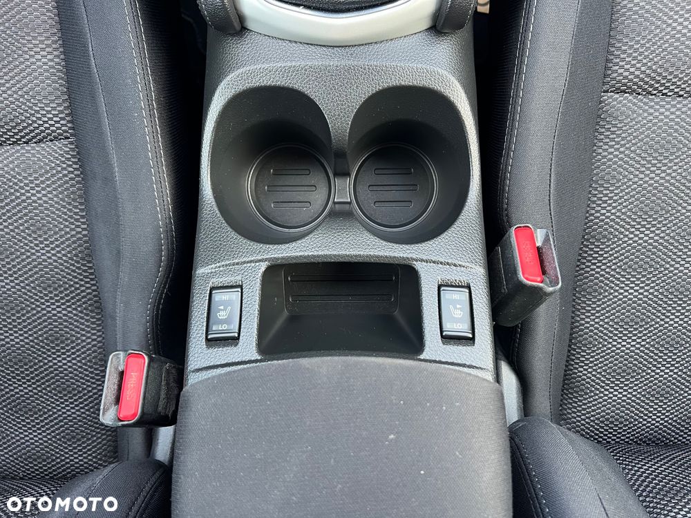 Nissan Qashqai - 28