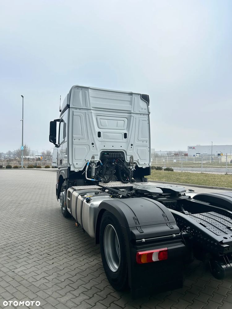 Mercedes-Benz Actros F 1846 LS - 3