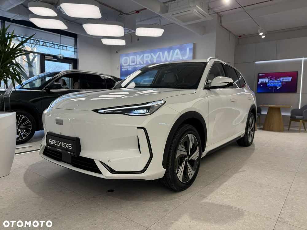 Geely EX5 - 16