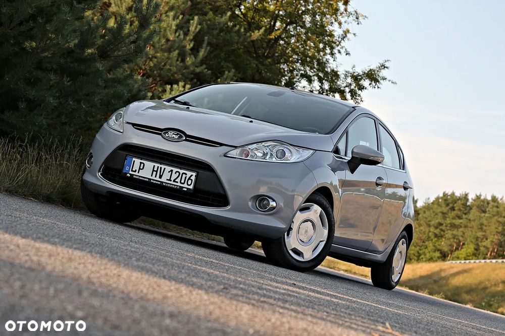 Ford Fiesta 1.6 TDCi Champions Edition - 2