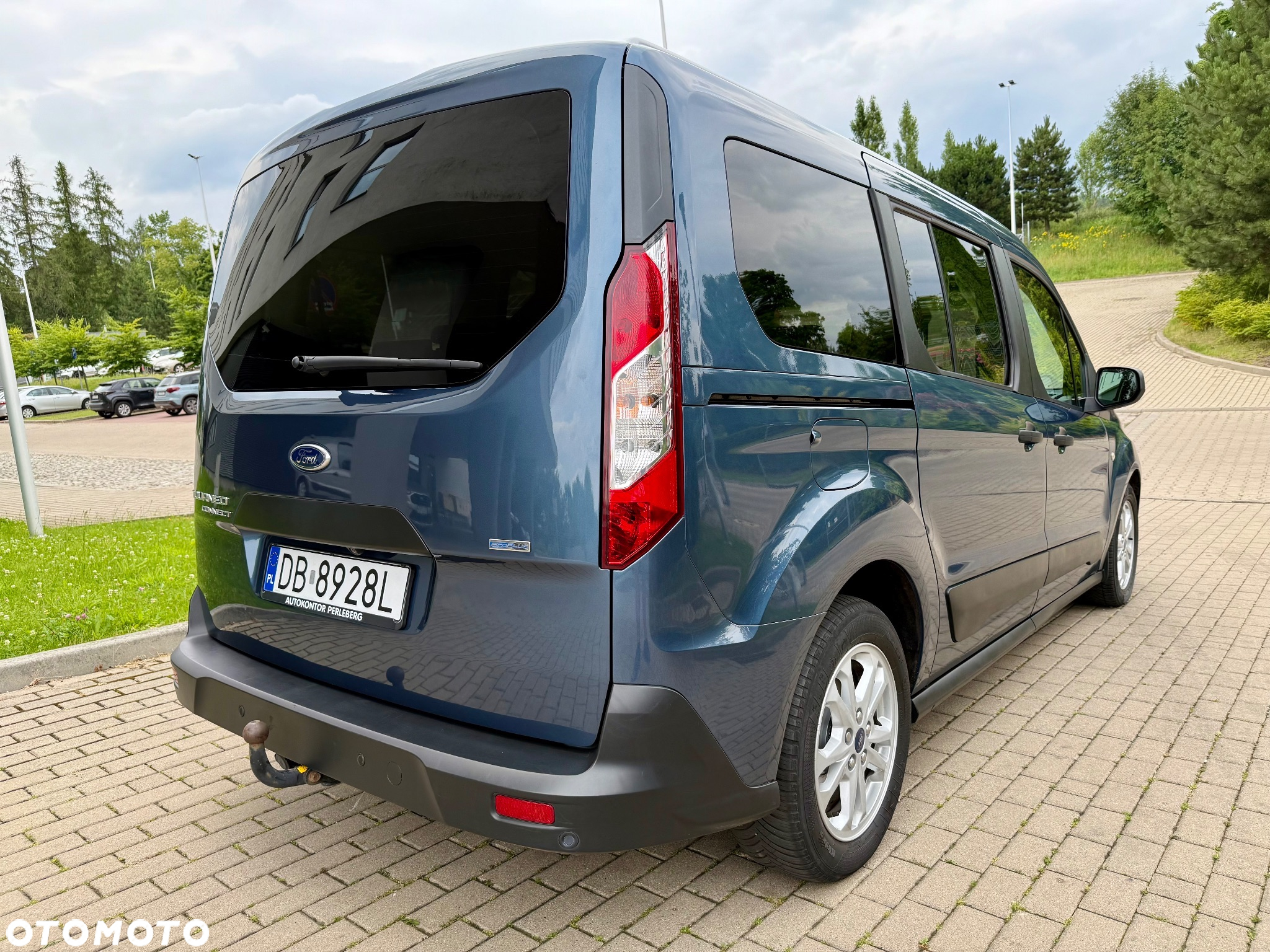 Ford Tourneo Connect Grand - 5