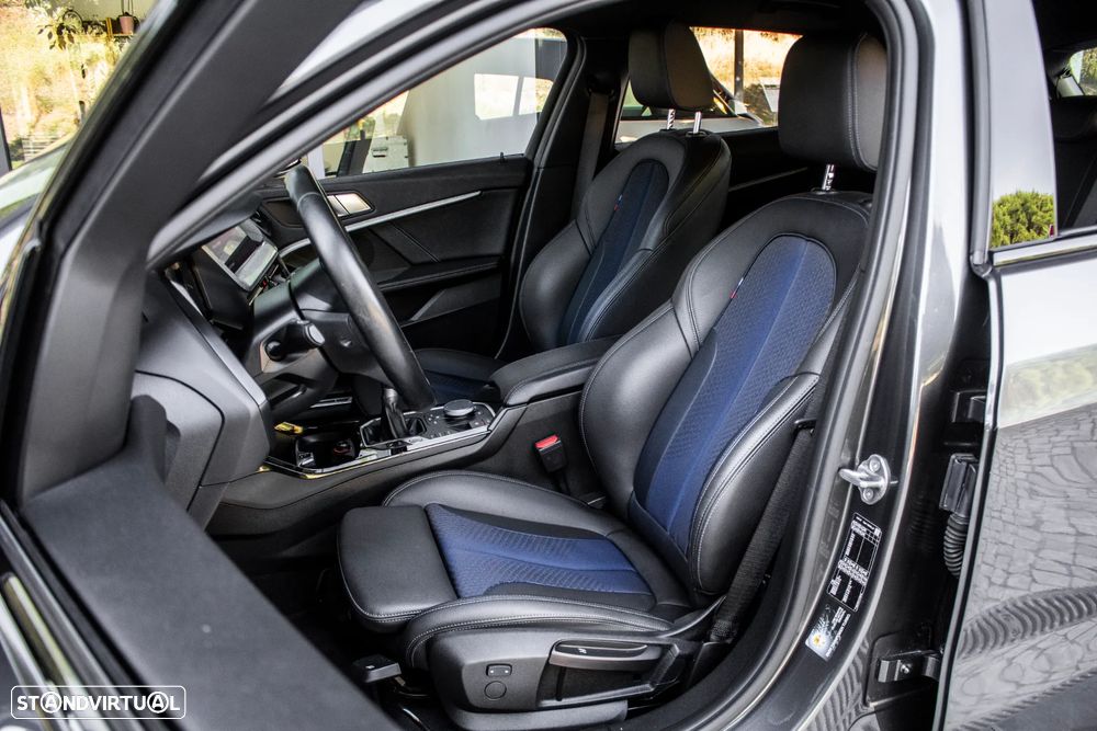 BMW 116 d Pack M - 31