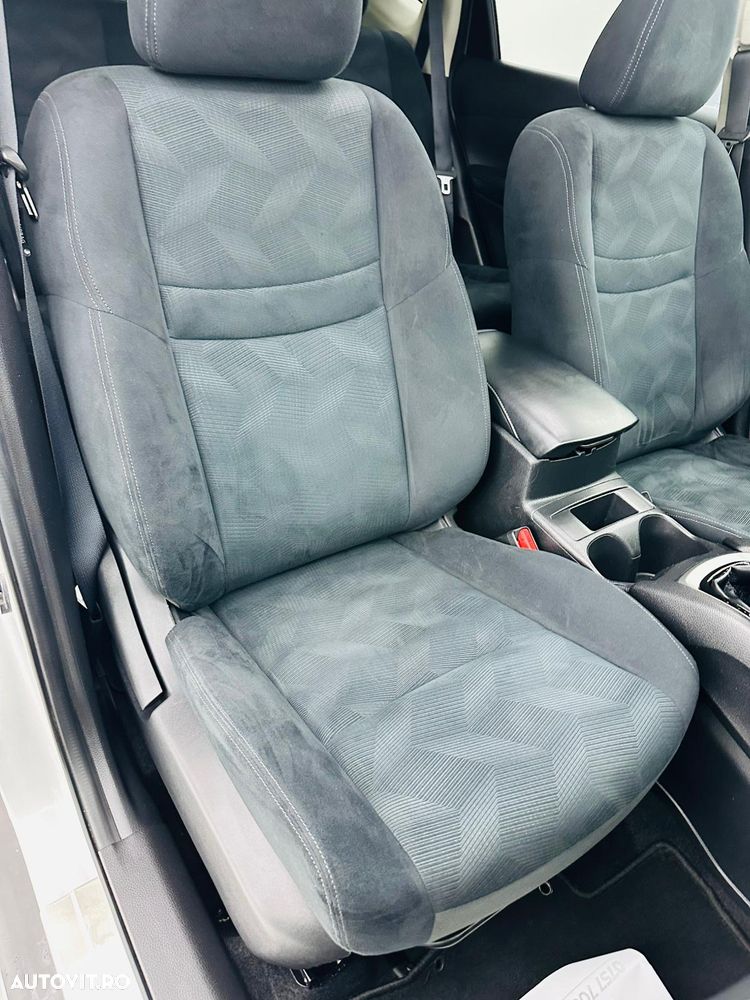 Nissan X-Trail 1.6 dCi N-Connecta - 22