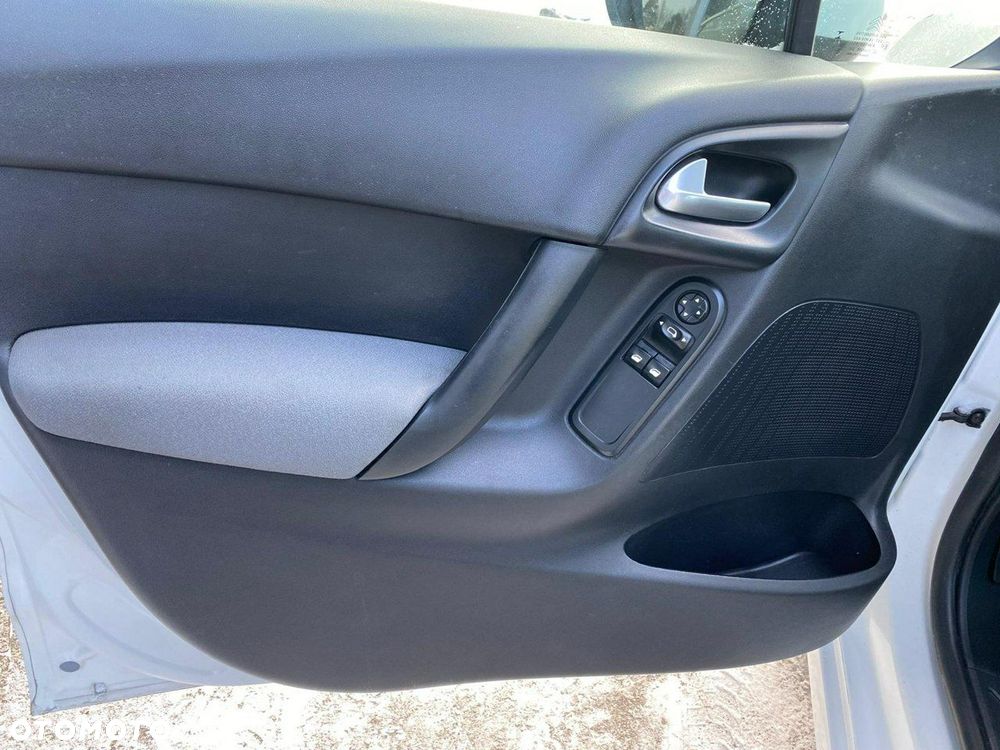 Citroën C3 1.4 HDi Attraction - 14