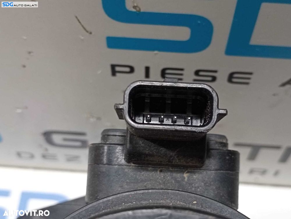 Debitmetru Aer Nissan Note 1.5 DCI 2006 - 2012 Cod 8200682558 B H 8200702517 5WK97021 [M4925] - 2
