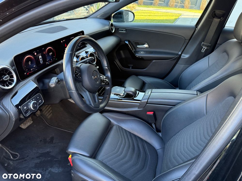 Mercedes-Benz Klasa A 180 d 7G-DCT - 12