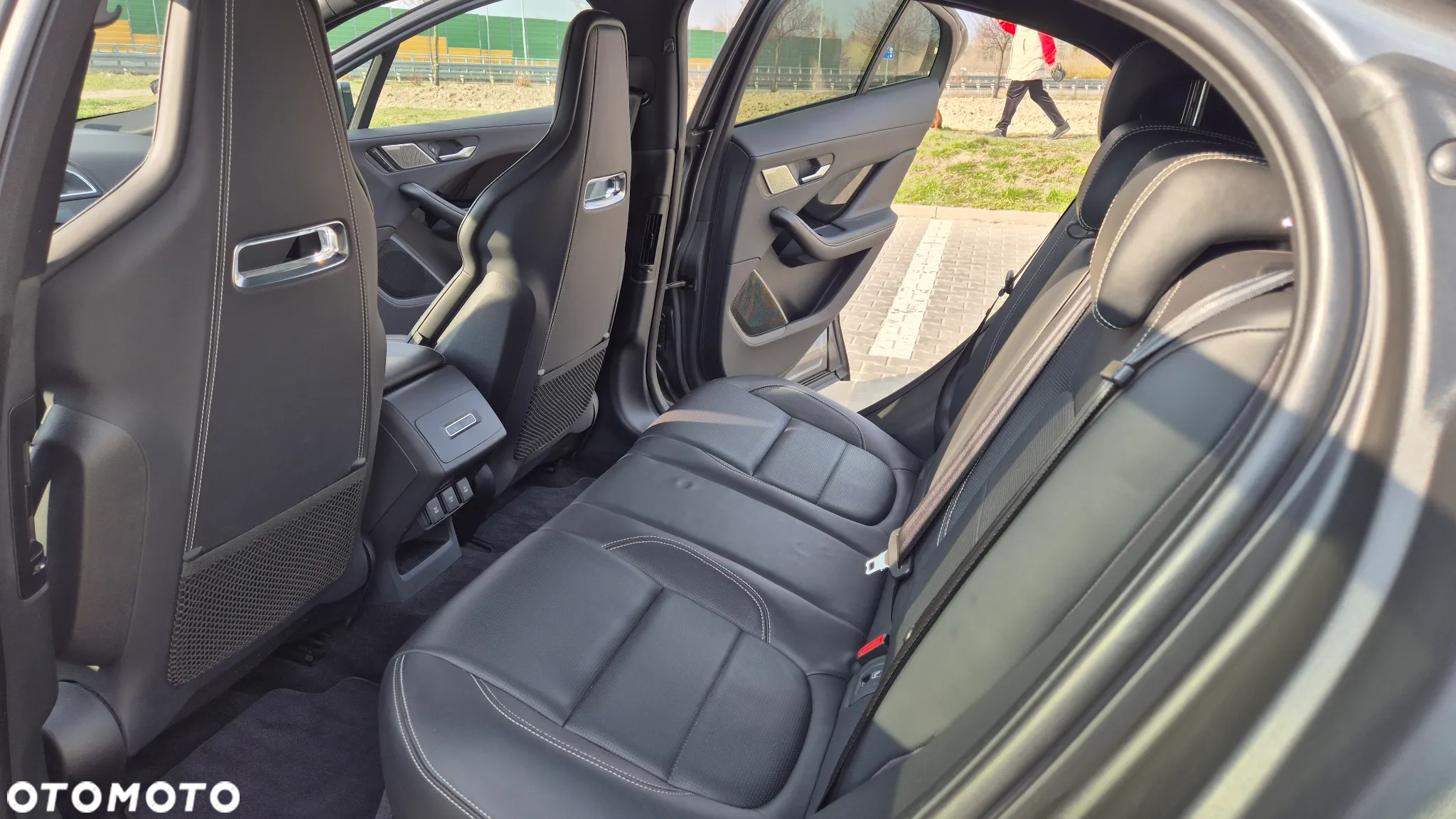 Jaguar I-Pace EV400 AWD S - 17