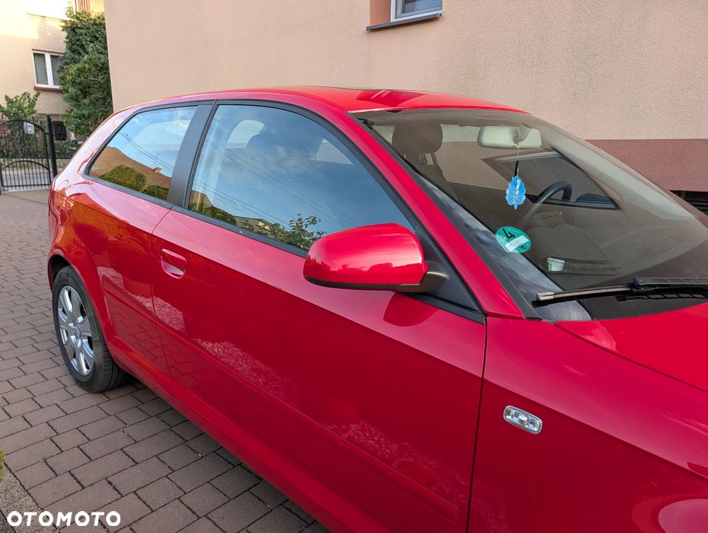 Audi A3 3-drzwiowe 2.0 TDI Attraction - 18
