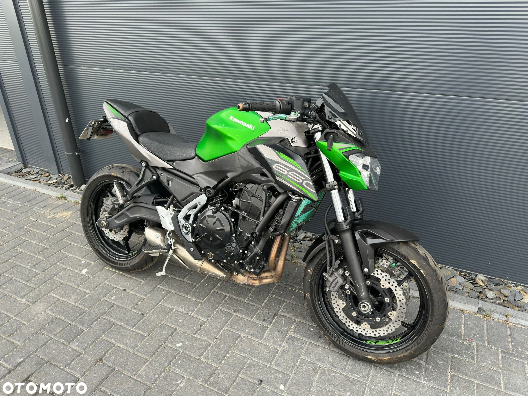 Kawasaki Z 650 - 6