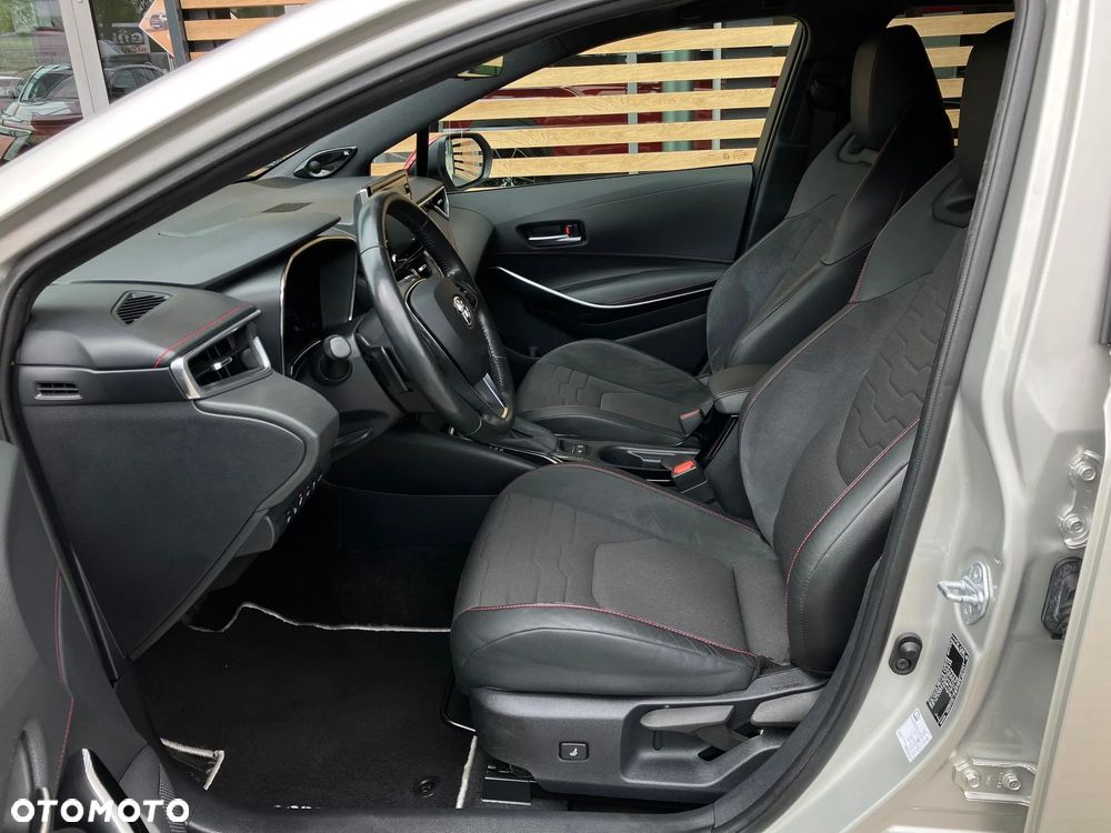 Toyota Corolla 2.0 Hybrid Selection - 37