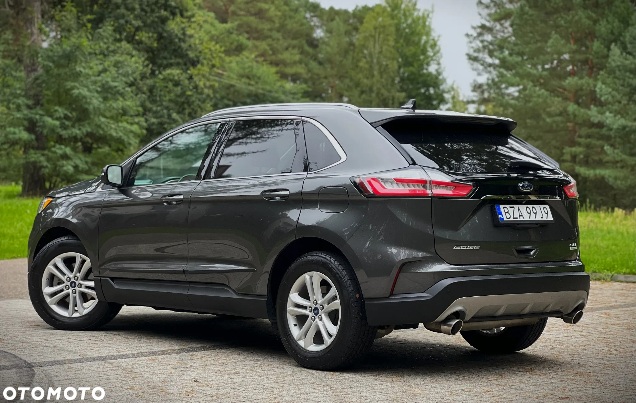 Ford Edge - 4