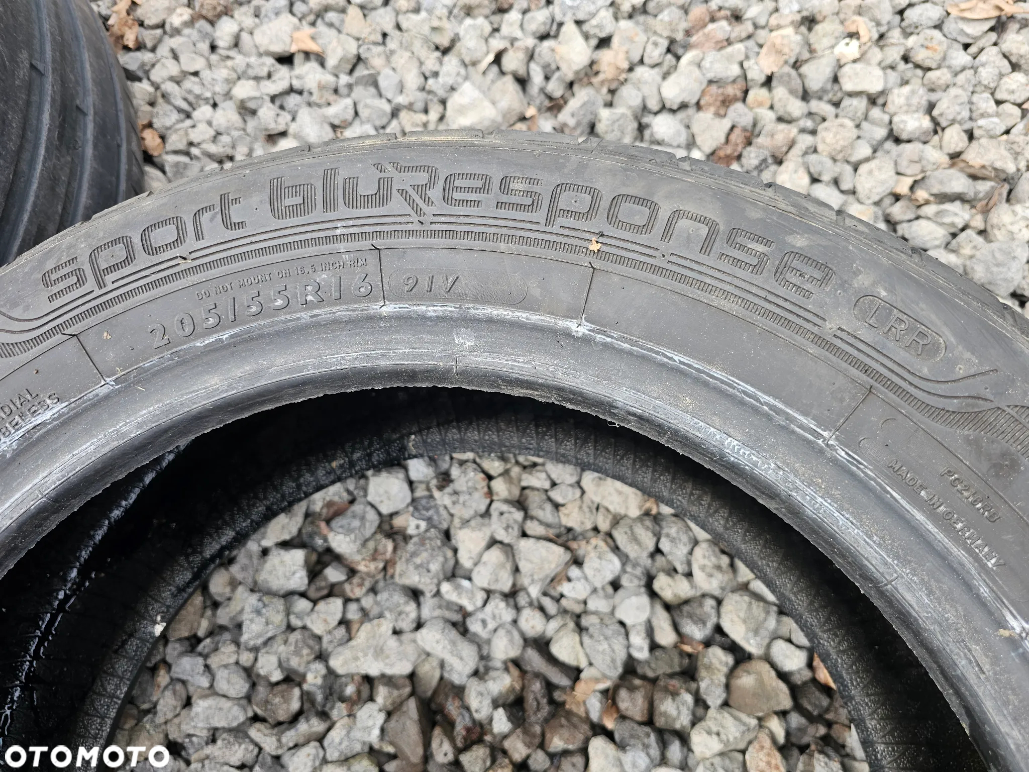 DUNLOP 205/55R16 91V SPORT BLURESPONSE (LRR) (1szt.) (1x5,0) (DOT: 1x4219) L688 - 4