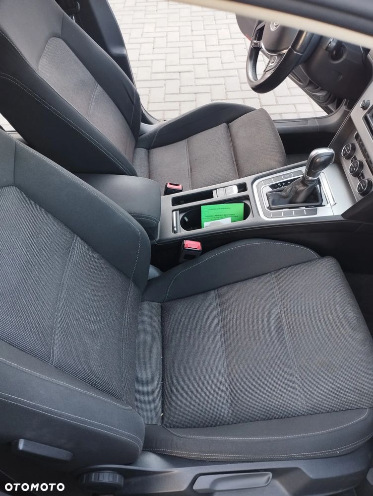 Volkswagen Passat 1.4 TSI ACT (BlueMotion Technology) DSG Highline - 11
