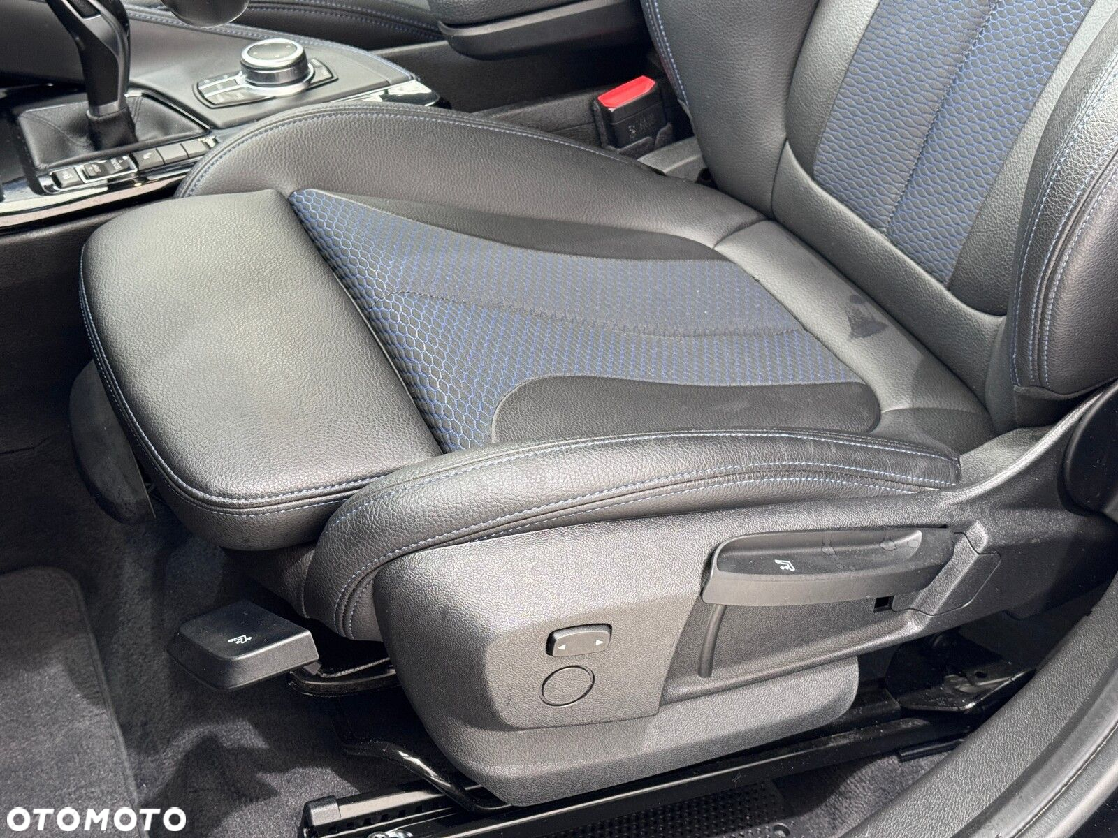 BMW X1 sDrive18i M Sport - 11