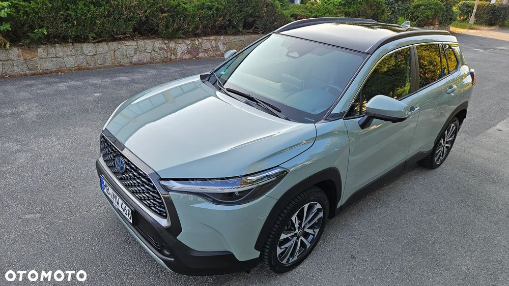 Toyota Corolla Cross 2.0 Hybrid Executive AWD - 26