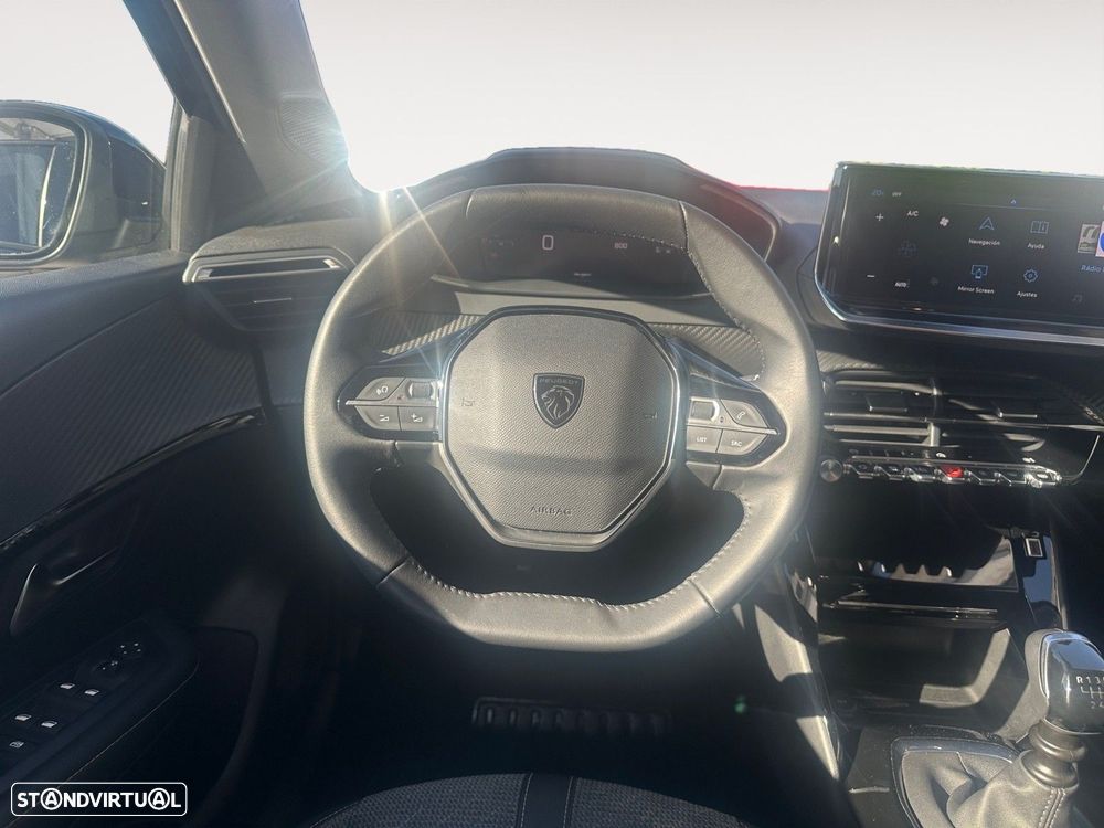 Peugeot 208 1.2 PureTech Allure - 12