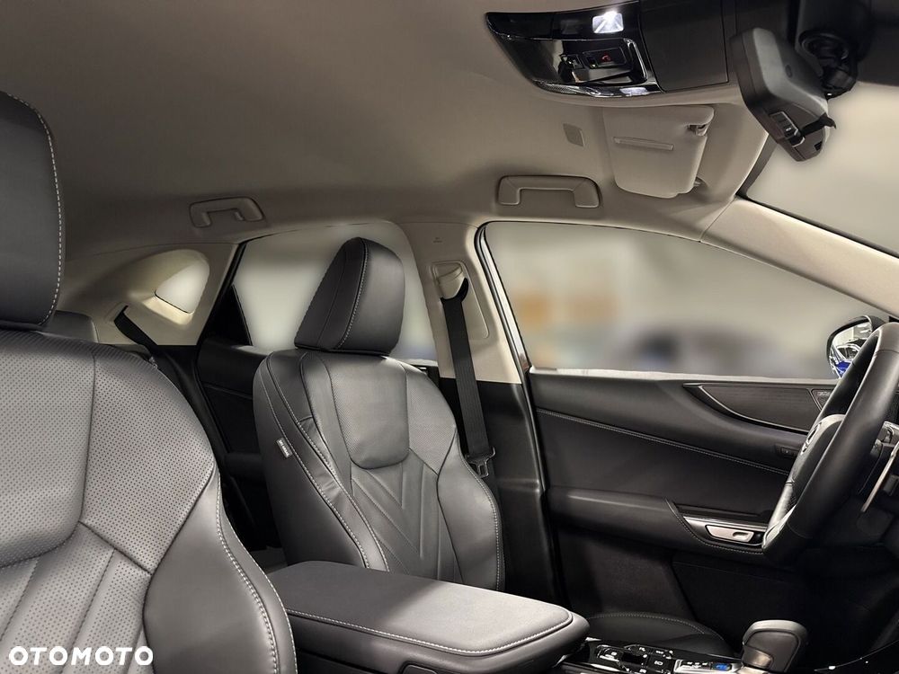 Lexus NX 350h Omotenashi AWD - 29