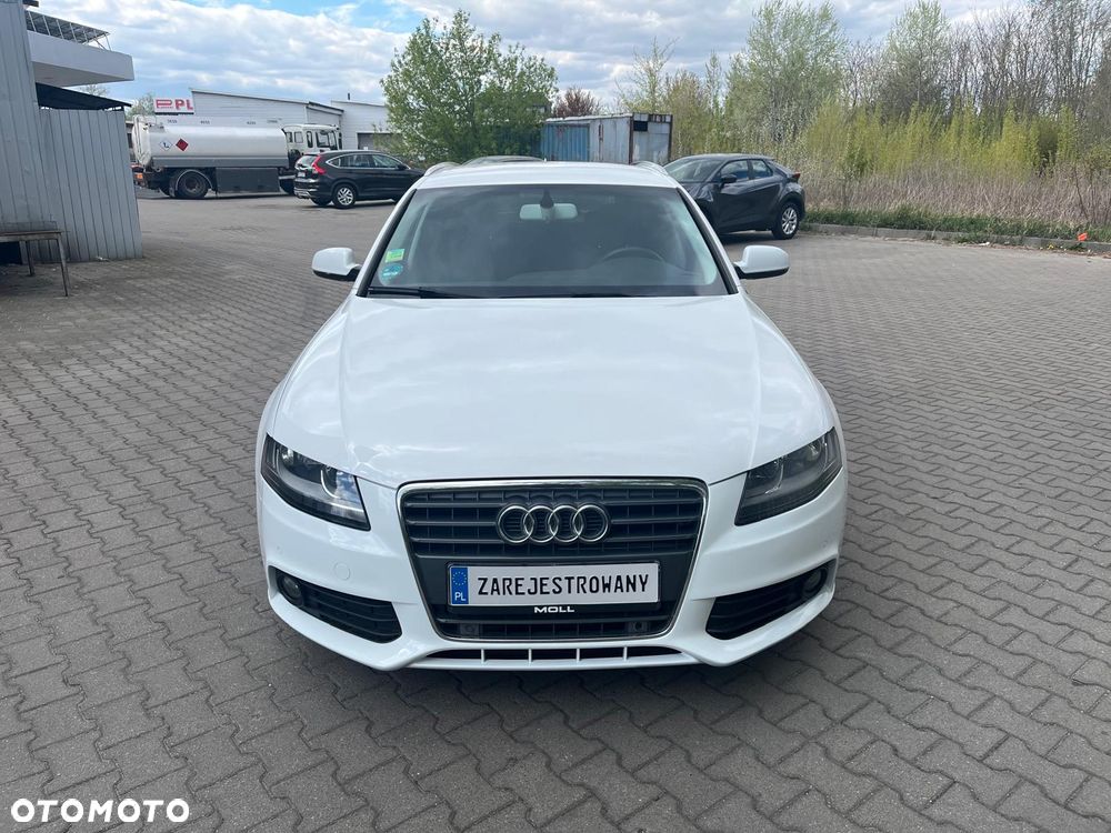 Audi A4 Avant 2.0 TDI DPF Ambition - 9