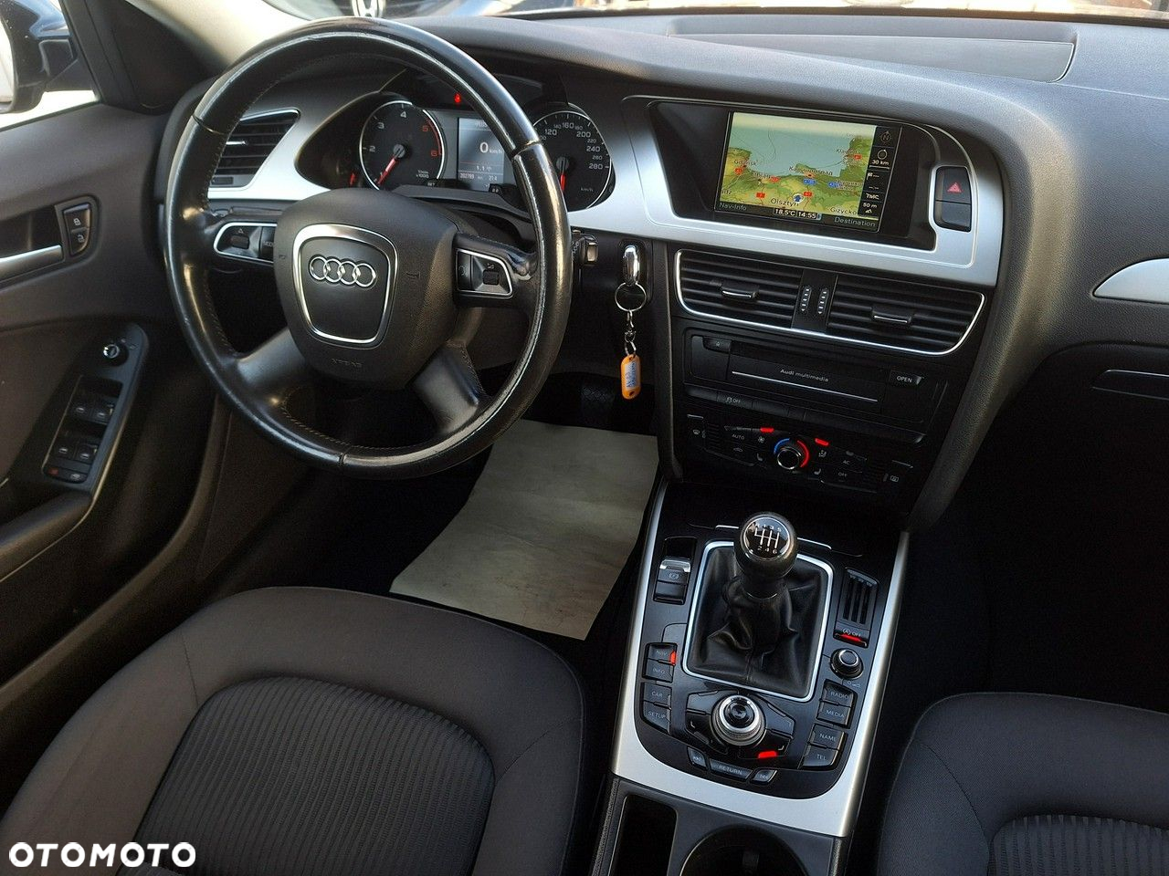 Audi A4 - 12