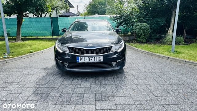 Kia Optima - 1