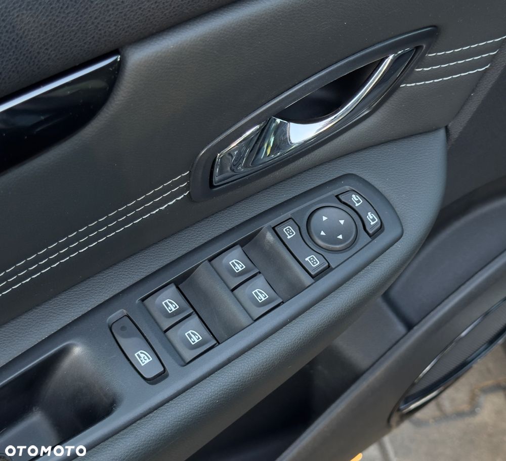 Renault Scenic dCi 130 FAP Bose Edition - 13