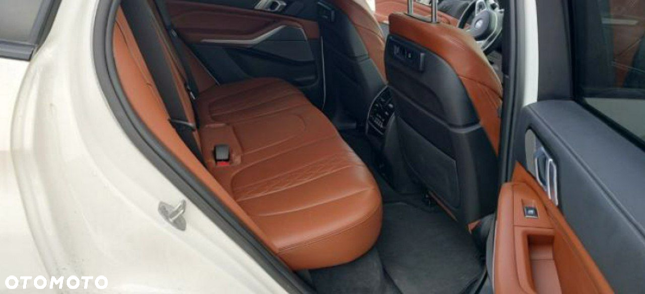 BMW X5 - 7