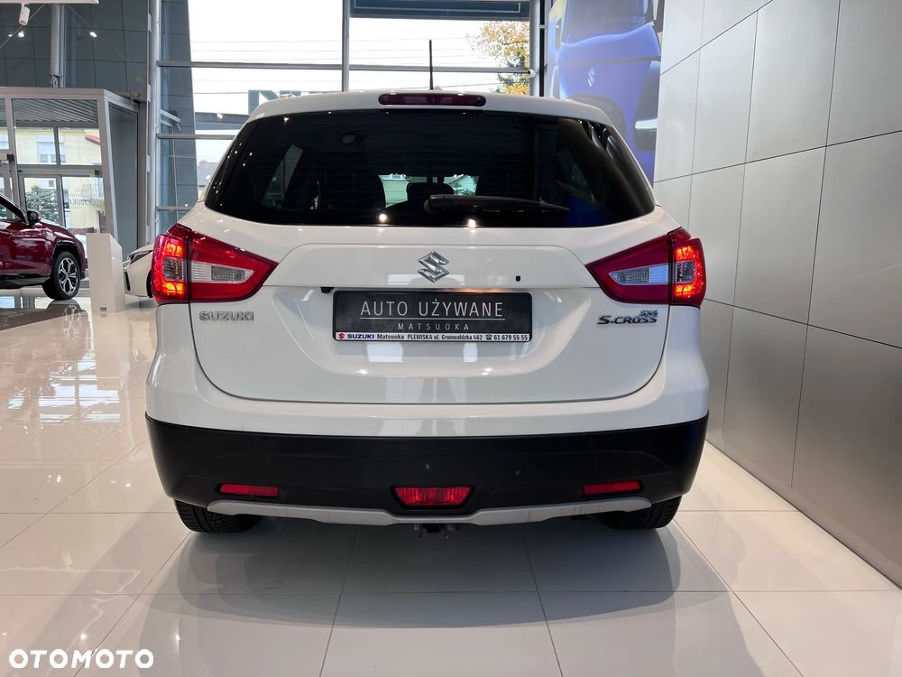 Suzuki SX4 S-Cross 1.4 T Premium - 8