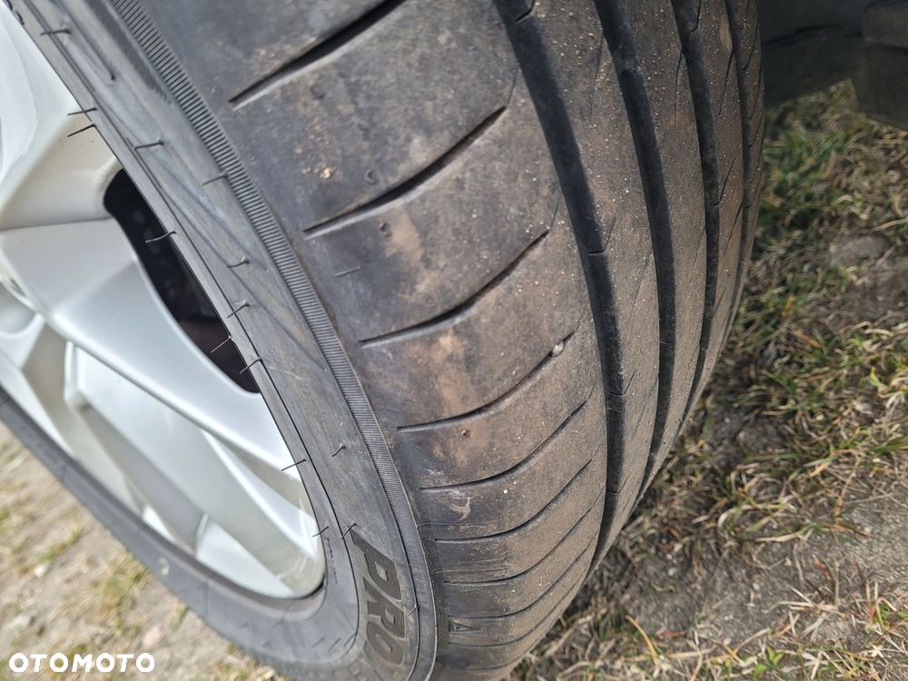 Skoda Karoq 2.0 TDI SCR 4x4 Ambition DSG - 18