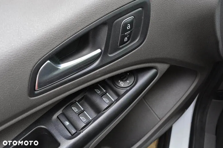 Ford Tourneo Connect 1.5 EcoBlue Titanium - 27