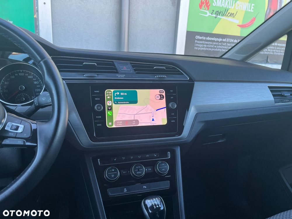 Volkswagen Touran 1.5 TSI EVO Comfortline - 9