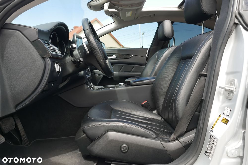 Mercedes-Benz CLS 400 4Matic 7G-TRONIC Final Edition - 17