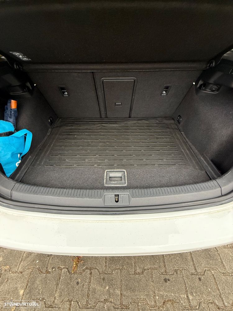 VW Golf 1.6 BlueTDI Comfortline - 6