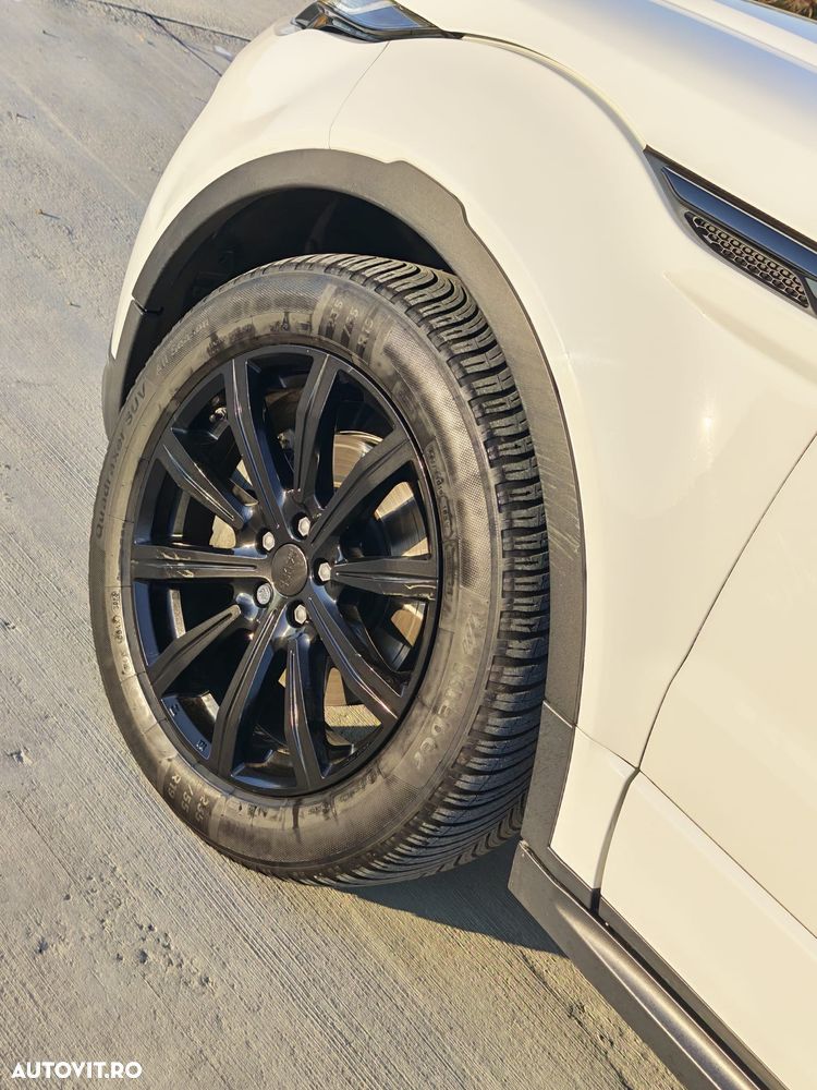 Land Rover Range Rover Evoque - 11