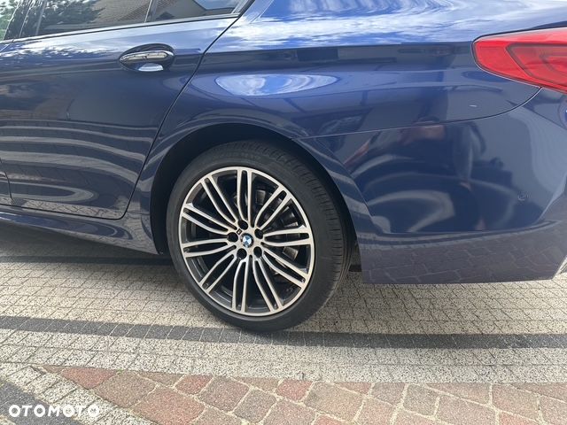 BMW Seria 5 520d Efficient Dynamics M Sport sport - 4