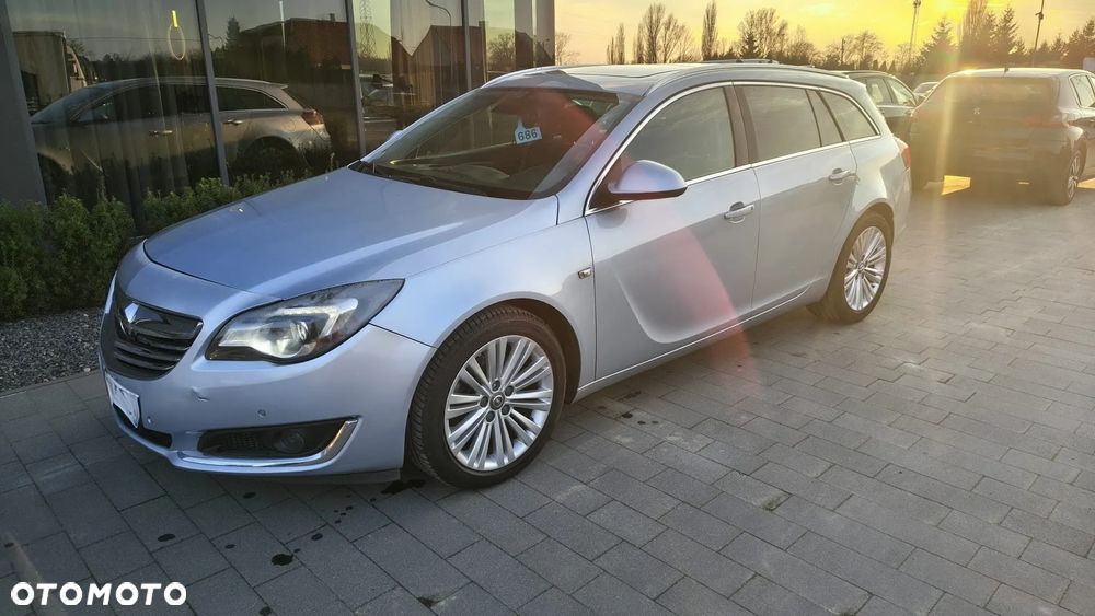 Opel Insignia - 1