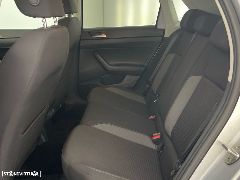 VW Polo 1.0 TSI Urban DSG - 12