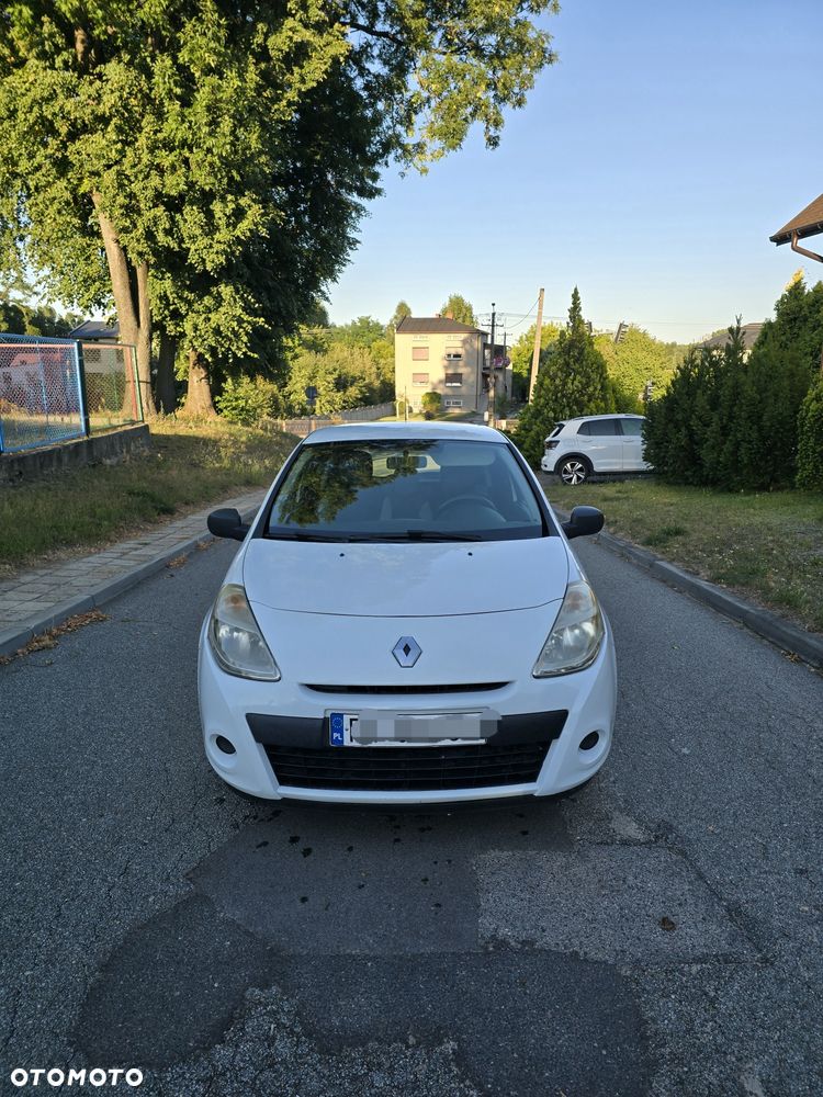 Renault Clio - 6