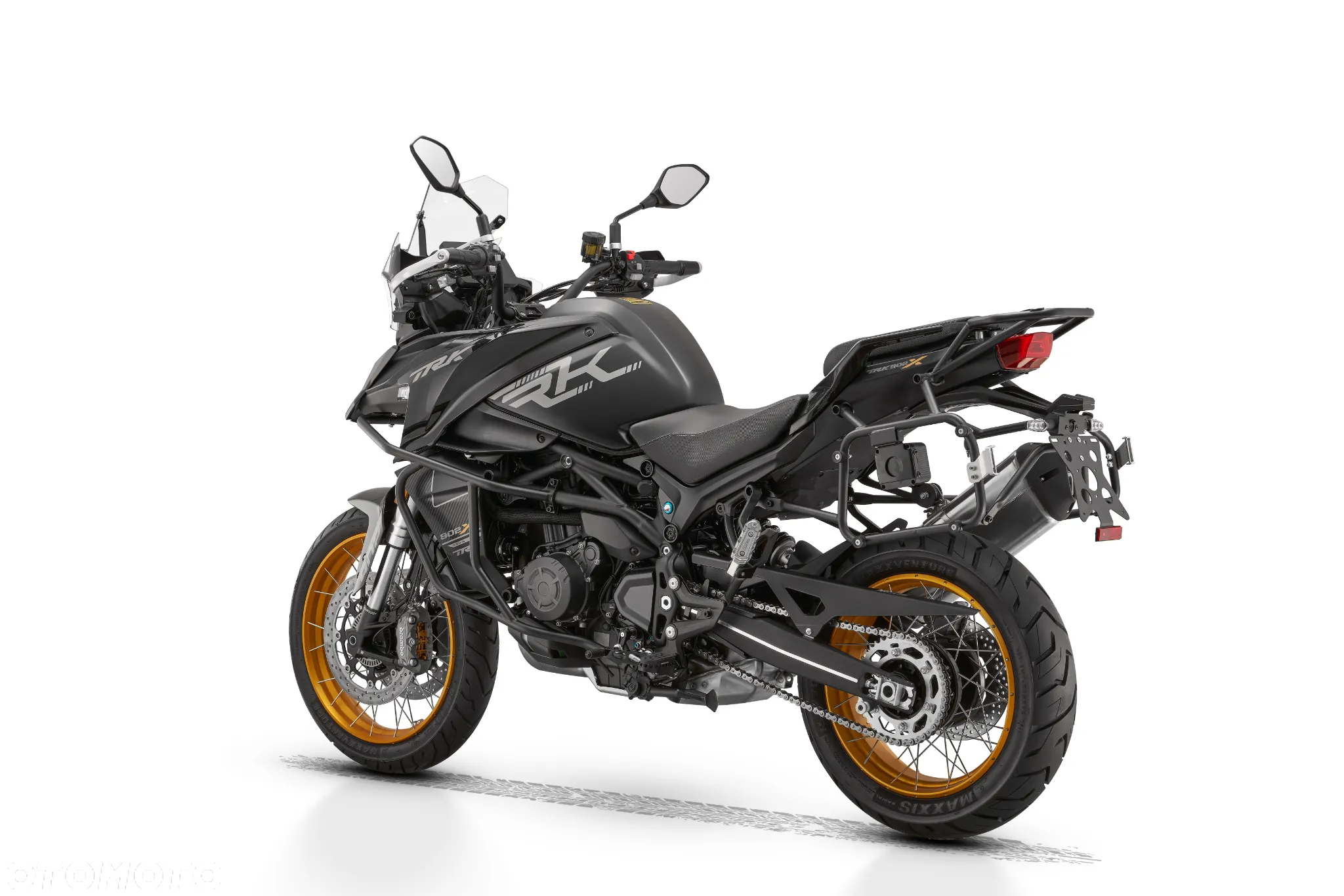 QJMOTOR 900 S