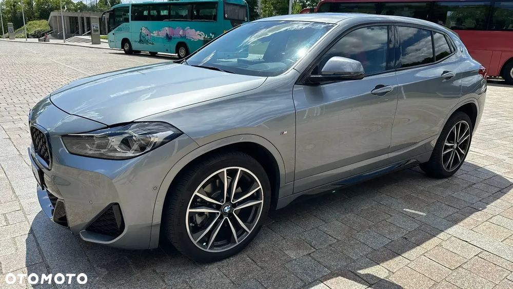 BMW X2 xDrive20i Advantage Plus - 1
