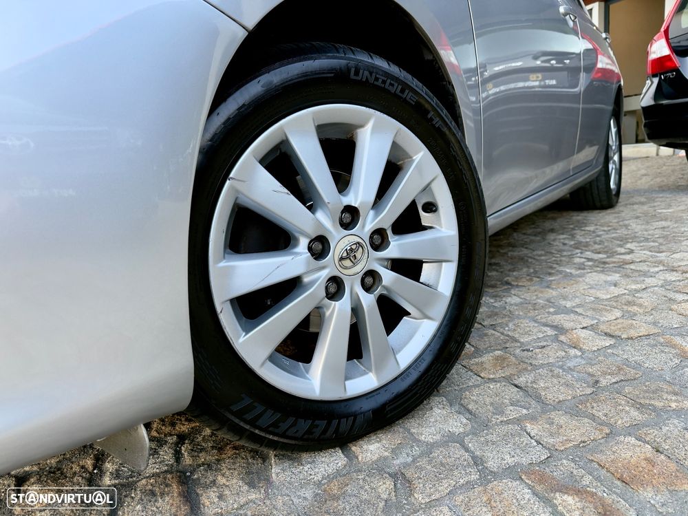 Toyota Corolla 1.4 D-4D - 12