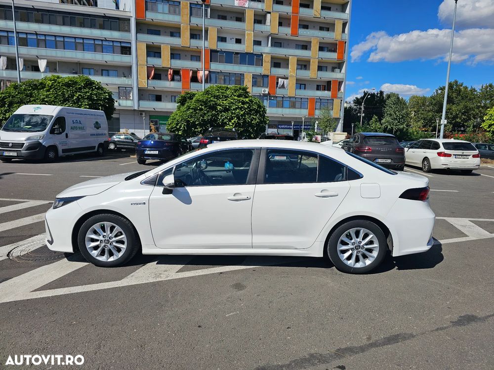 Toyota Corolla Sedan 1.8 HSD Dynamic - 1