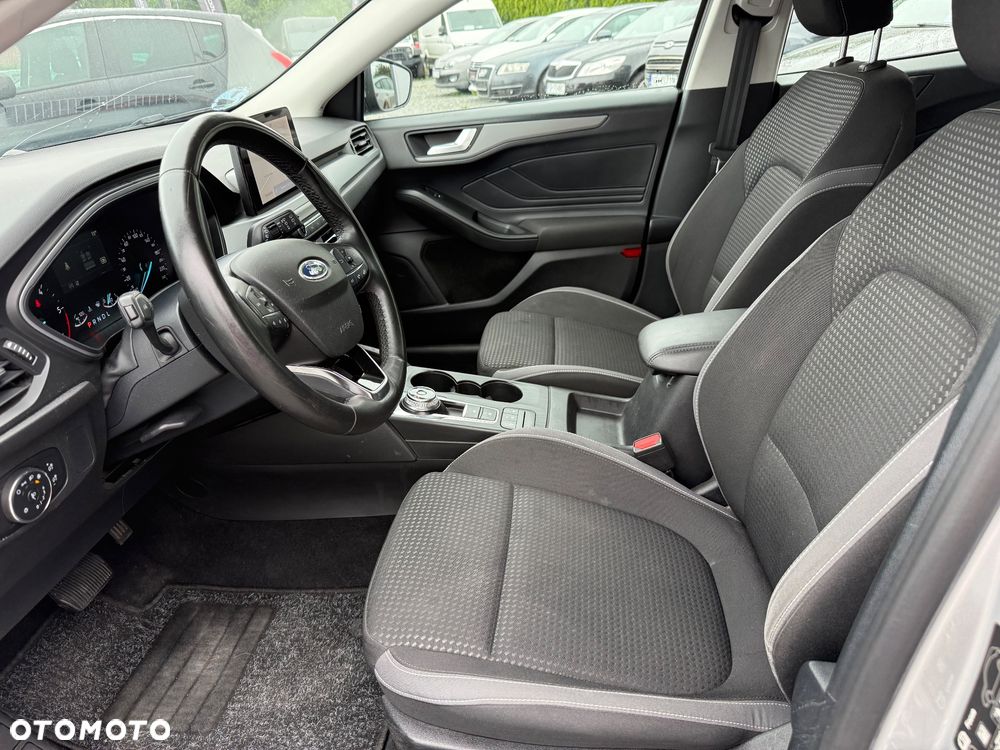 Ford Focus 1.5 EcoBlue STart-Stopp-System ACTIVE X - 4